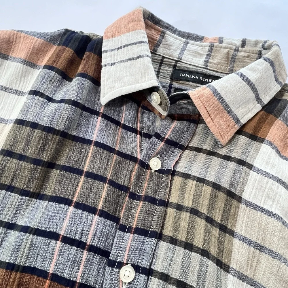 Banana Republic Untucked Shirt Sz M‎ Mens Plaid Slim Fit Double Weave Button Up
